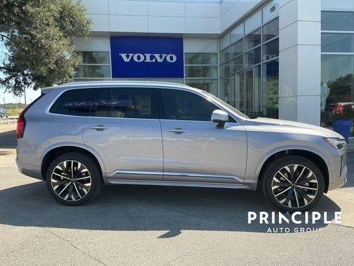 2026 Volvo XC90 B5 Plus 7-Seater