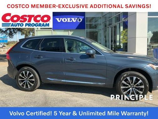 2023 Volvo XC60 B5 Plus Bright Theme