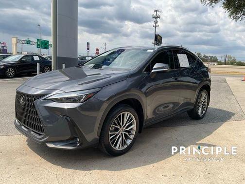2022 Lexus NX 350h Premium