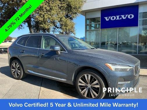 2023 Volvo XC60 B5 Plus Bright Theme