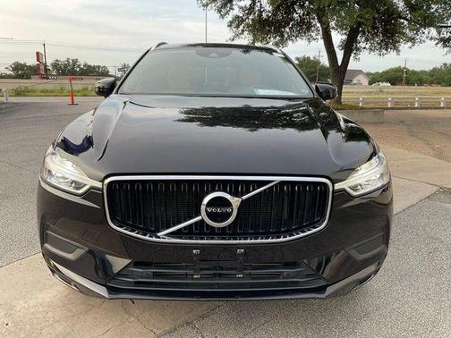 2020 Volvo XC60 T5 Momentum