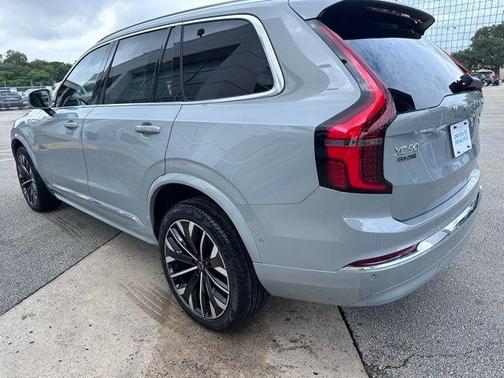 2026 Volvo XC90 B6 Ultra 7-Seater