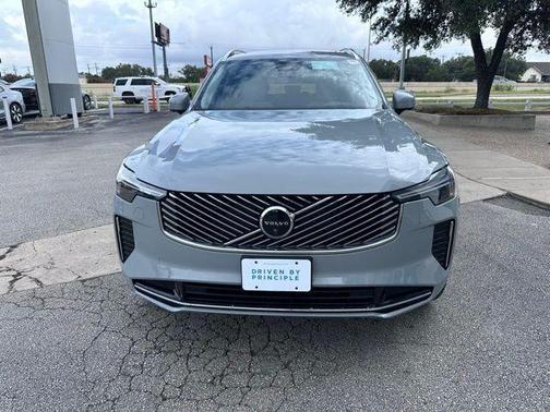 2026 Volvo XC90 B6 Ultra 7-Seater