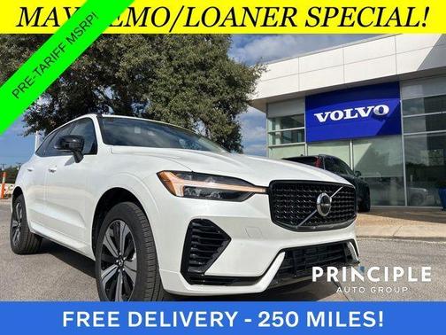 2025 Volvo XC60 Plug-In Hybrid T8 Core