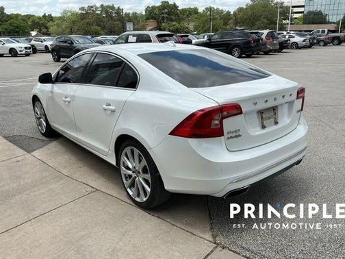 Crystal White Pearl 2016 Volvo S60 Inscription T5 Inscription Drive-E Platinum