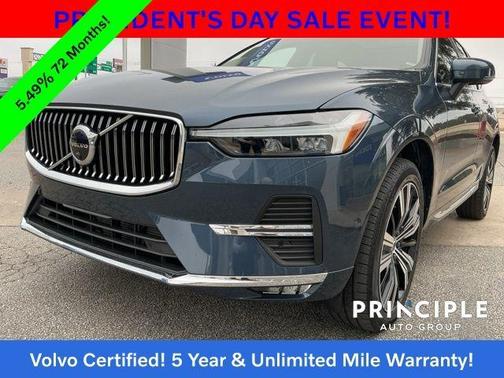 2023 Volvo XC60 B5 Plus Bright Theme