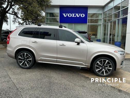 2023 Volvo XC90 B6 Plus 6-Seater