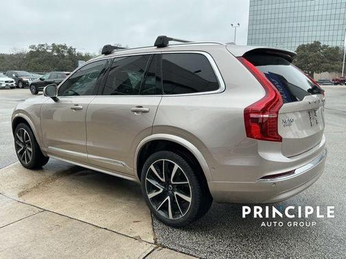 2023 Volvo XC90 B6 Plus 6-Seater