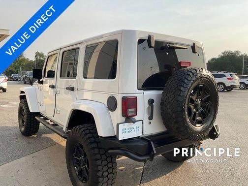 2016 Jeep Wrangler Unlimited Sahara
