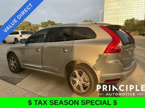 Seashell Metallic 2015 Volvo XC60 T6 Platinum