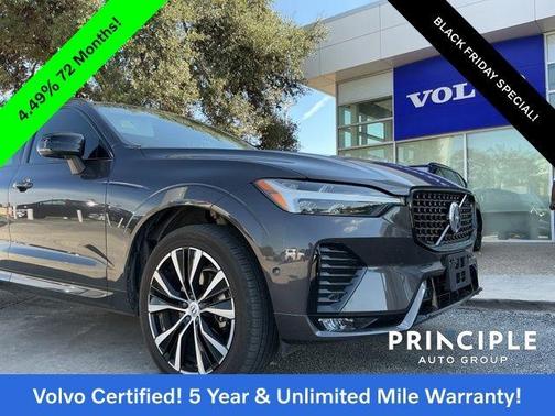 2023 Volvo XC60 B5 Plus Dark Theme