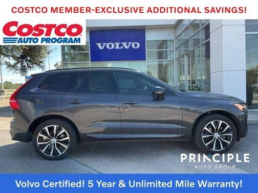 2023 Volvo XC60 B5 Plus Dark Theme