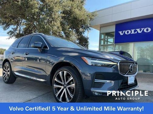 2023 Volvo XC60 B5 Ultimate Bright Theme