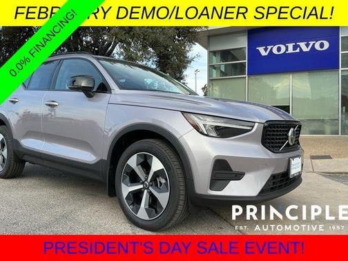 2026 Volvo XC40 B4 Core