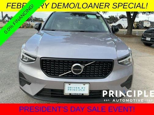 2026 Volvo XC40 B4 Core