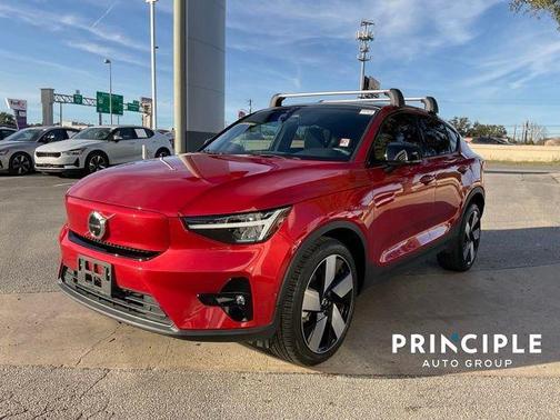 2023 Volvo C40 Recharge Pure Electric Twin Plus