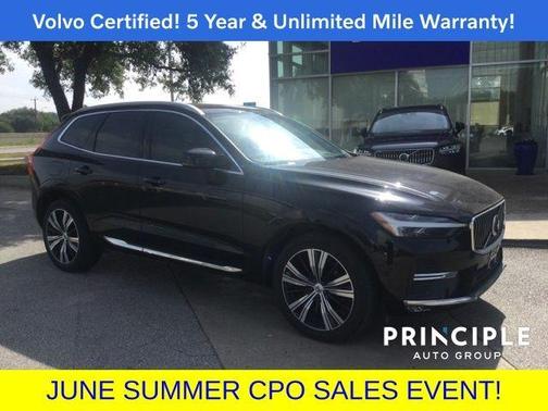 2022 Volvo XC60 B5 Inscription