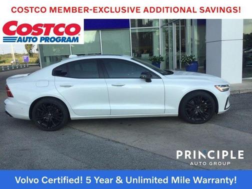 2024 Volvo S60 B5 Plus Black Edition