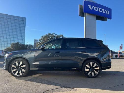 2025 Volvo EX90 Twin Motor Performance Ultra