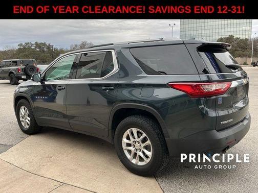 2018 Chevrolet Traverse LT Cloth