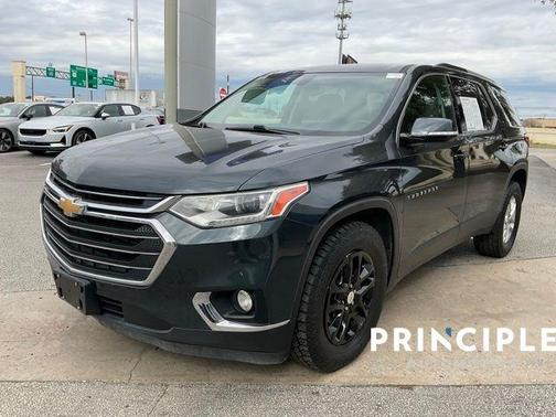 2018 Chevrolet Traverse LT Cloth