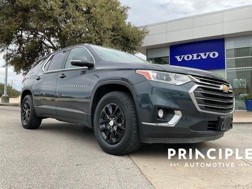 2018 Chevrolet Traverse LT Cloth