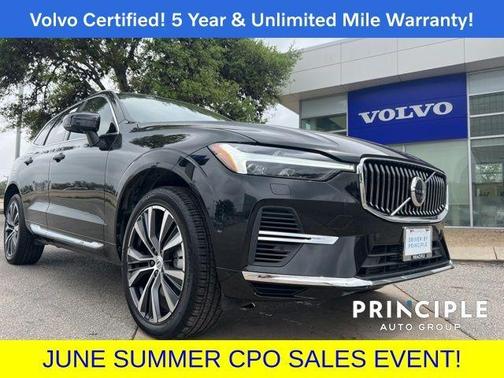 2022 Volvo XC60 Recharge Plug-In Hybrid T8 Inscription Expression