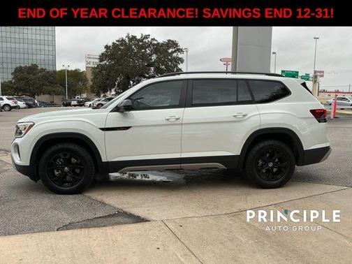 2025 Volkswagen Atlas 2.0T Peak Edition