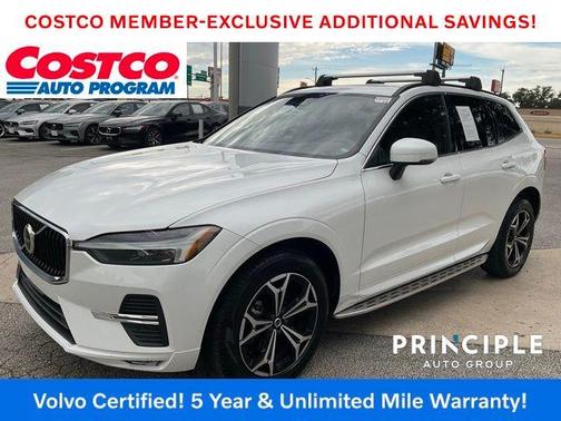 2022 Volvo XC60 B5 Momentum