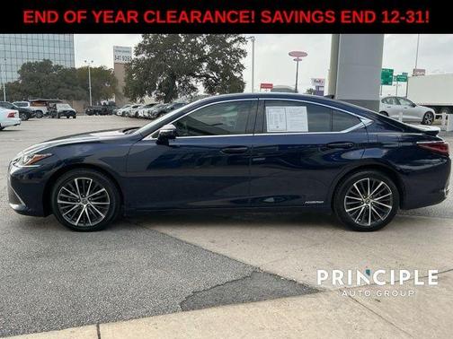 2022 Lexus ES 300h 300H