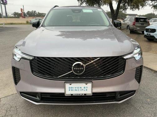 2026 Volvo XC90 B6 Ultra Dark Theme 6-Seater