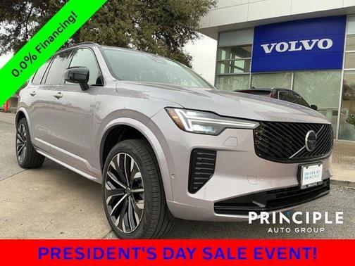 2026 Volvo XC90 B6 Ultra Dark Theme 6-Seater