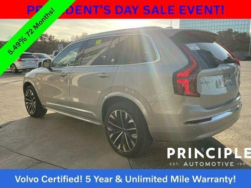 2025 Volvo XC90 B6 Plus 7-Seater