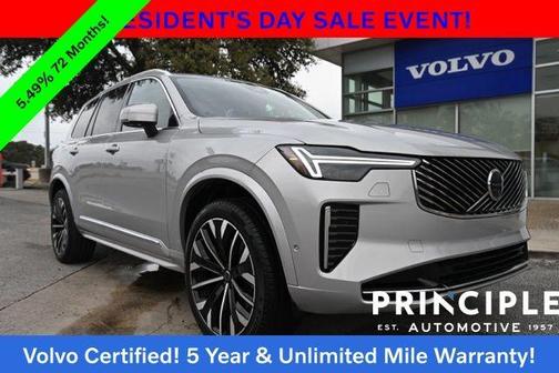 2025 Volvo XC90 B6 Plus 7-Seater