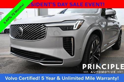 2025 Volvo XC90 B6 Plus 7-Seater