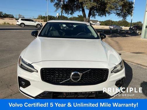 2025 Volvo S60 B5 Core