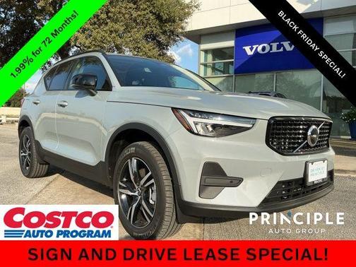 2026 Volvo XC40 B4 Core