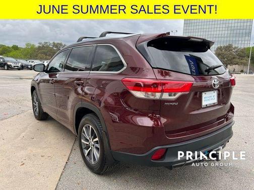 2018 Toyota Highlander SE