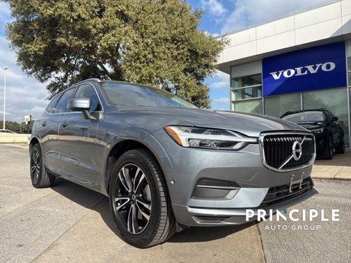 2018 Volvo XC60 T6 Momentum