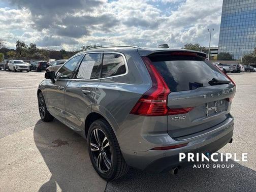 2018 Volvo XC60 T6 Momentum