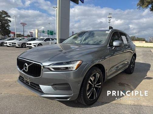 2018 Volvo XC60 T6 Momentum