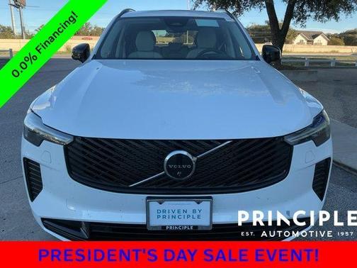 2026 Volvo XC90 B6 Ultra Dark Theme 7-Seater