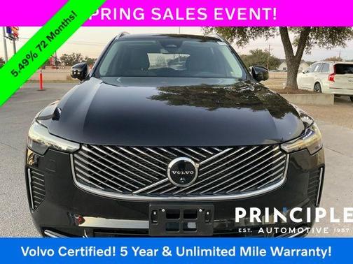 2025 Volvo XC90 B5 Plus