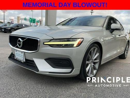 Birch Light Metallic 2020 Volvo S60 T5 Momentum