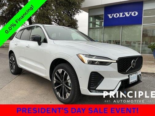 2026 Volvo XC60 B5 Plus