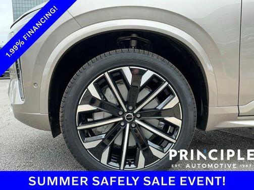 Bright 2026 Volvo XC90 B6 Plus 6-Seater