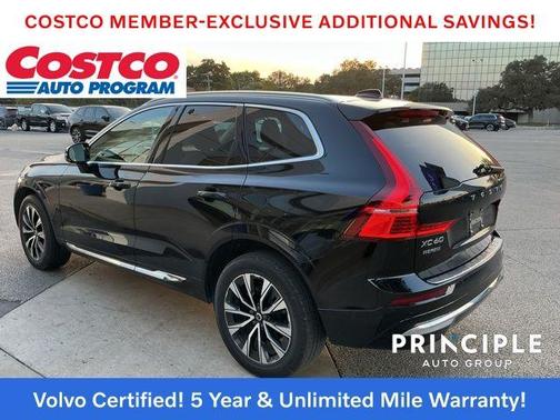 2023 Volvo XC60 B5 Plus Bright Theme