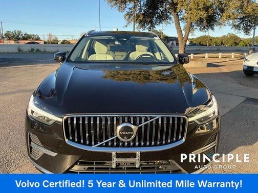 2023 Volvo XC60 B5 Plus Bright Theme