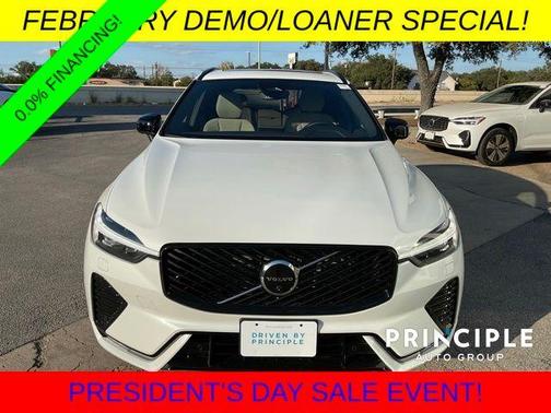 2026 Volvo XC60 B5 Plus