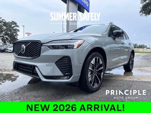 2026 Volvo XC60 B5 Plus Dark Theme